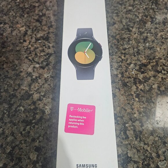 Samsung Accessories - Galaxy Watch 5 Samsung R905u